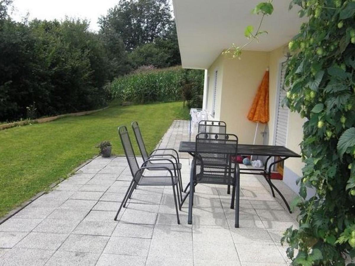 Holiday Flat With Swimming Pool In Prackenbach Viechtach Exteriör bild